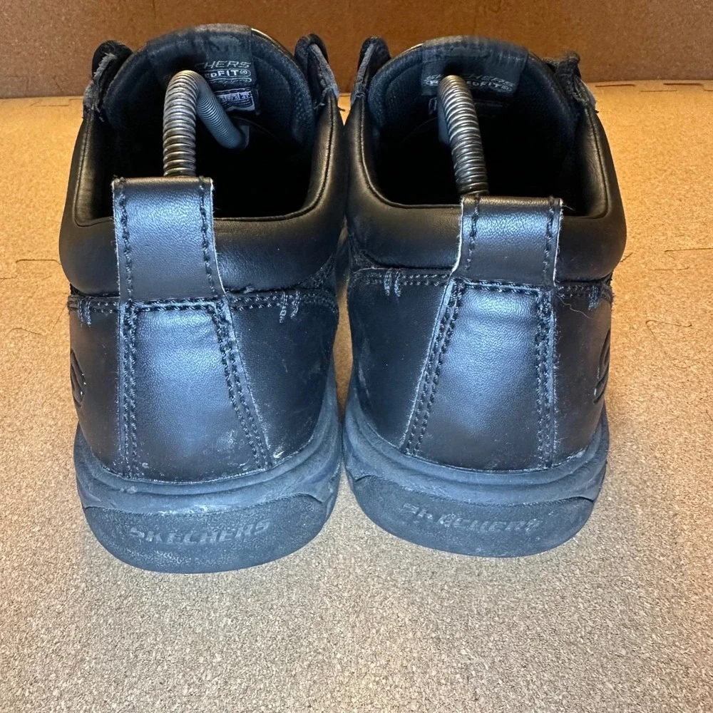 Skechers Relaxed Fit Memory Foam Black Leather‎ Work Shoes Mens 9.5 SN 64260